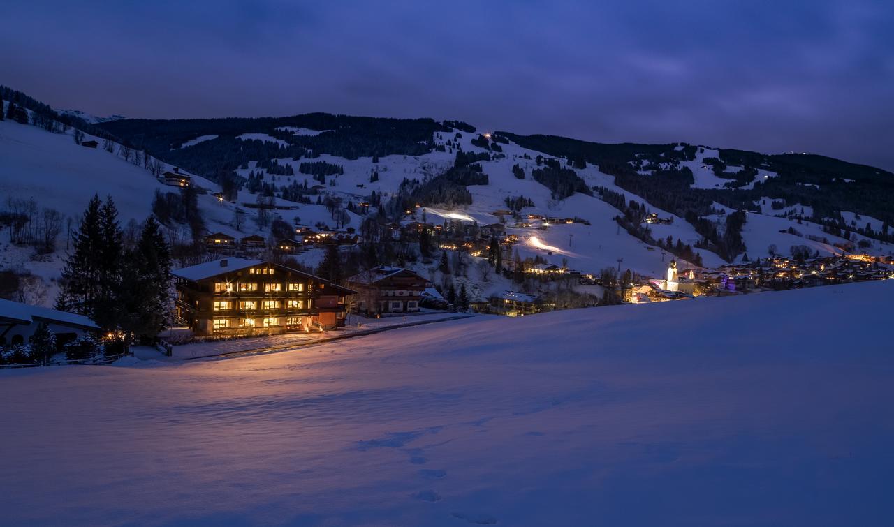Hotel-Pension Schattberg Saalbach-Hinterglemm Extérieur photo